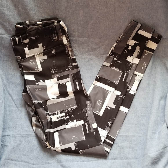 Splits59 Leggings with Pure Barre Logo Size Medium - Picture 1 of 3